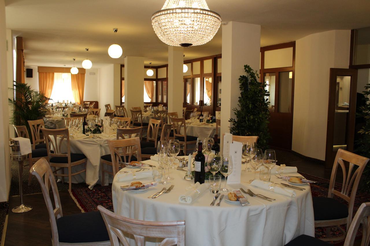 Olympic Regina Hotel Pinzolo Extérieur photo